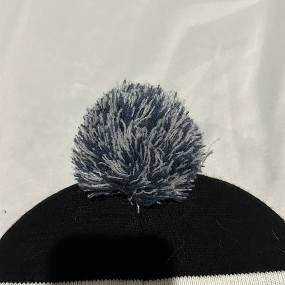 PINK Victoria's Secret Kids Pom-Pom Beanie - Blue and White